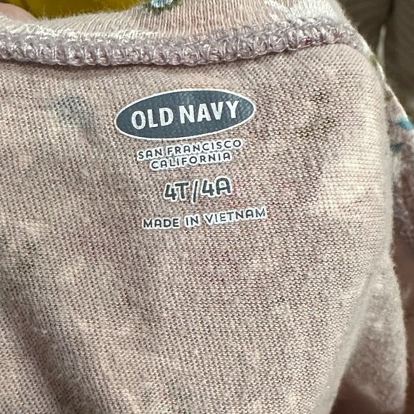 Spring Patterned Kids Top / 4t - Picture 2 of 3